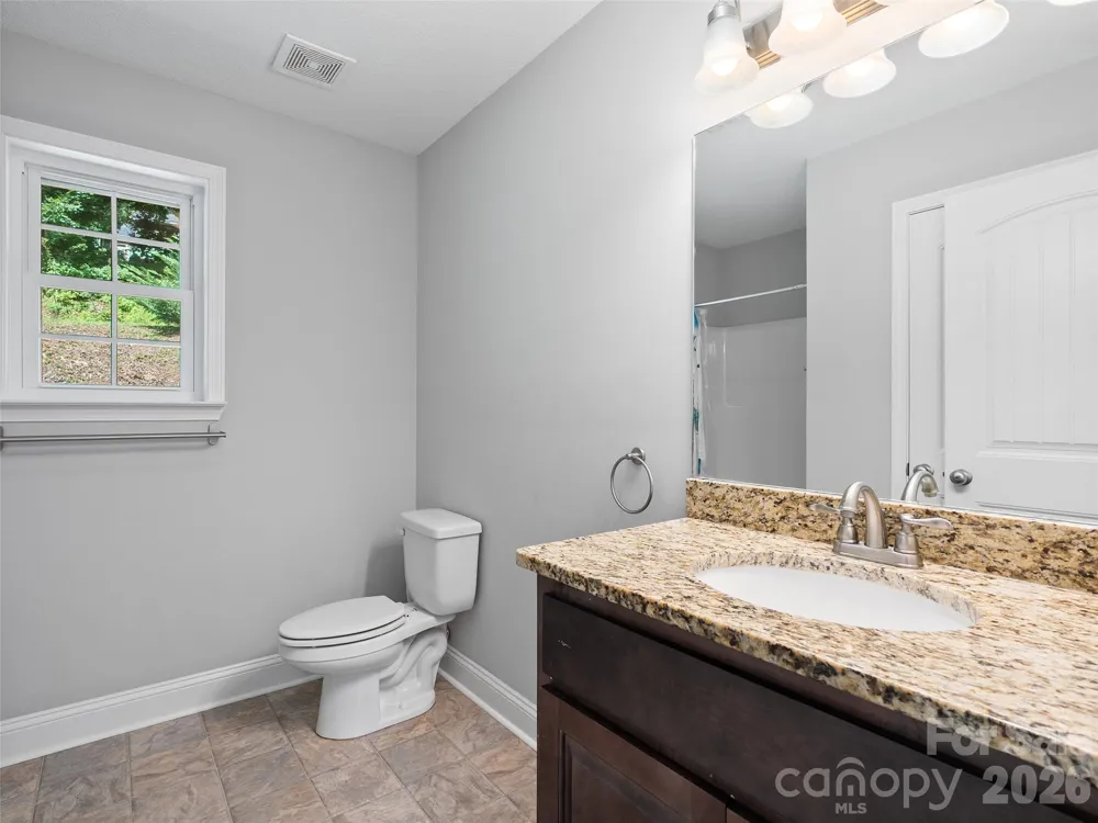 133 Shadow Oak Lane Clyde, NC 28721