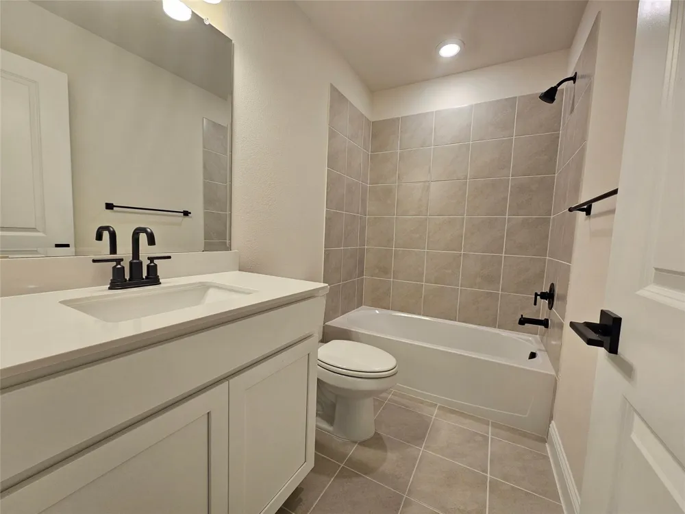 7933 Sunset Boulevard Rowlett, TX 75088