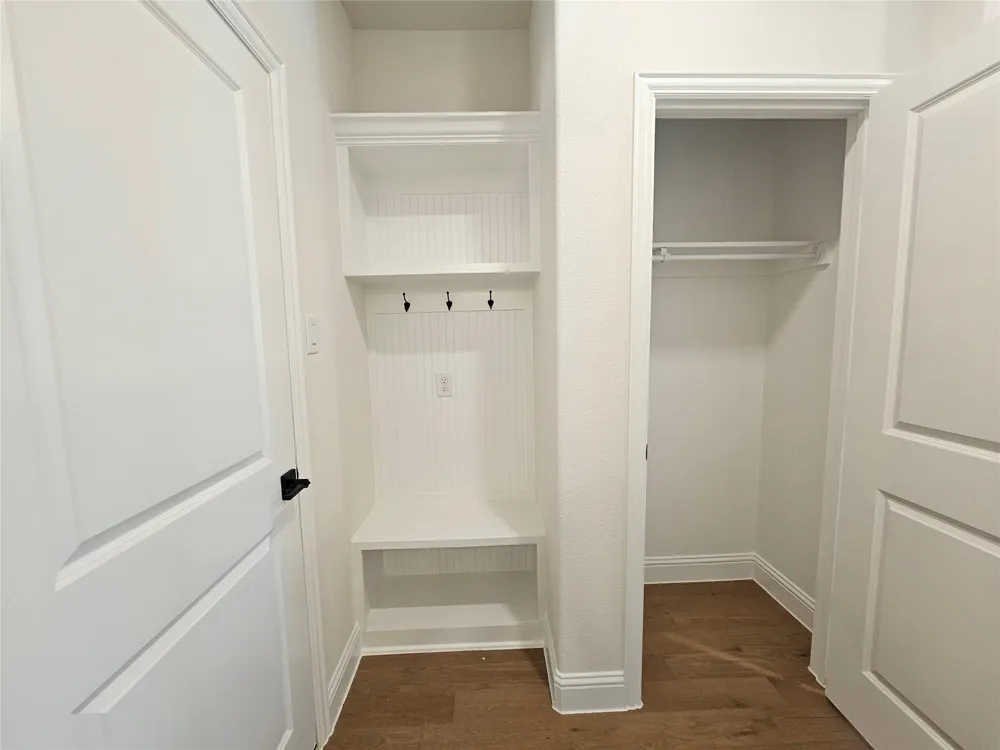 7933 Sunset Boulevard Rowlett, TX 75088