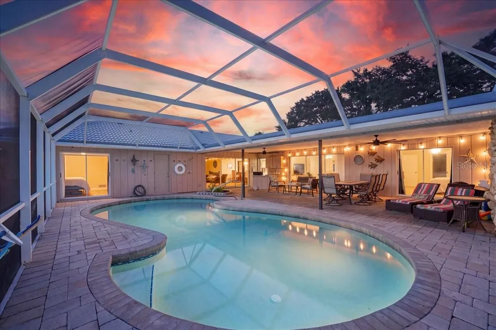 413 SIGNORELLI DRIVE Nokomis, FL 34275