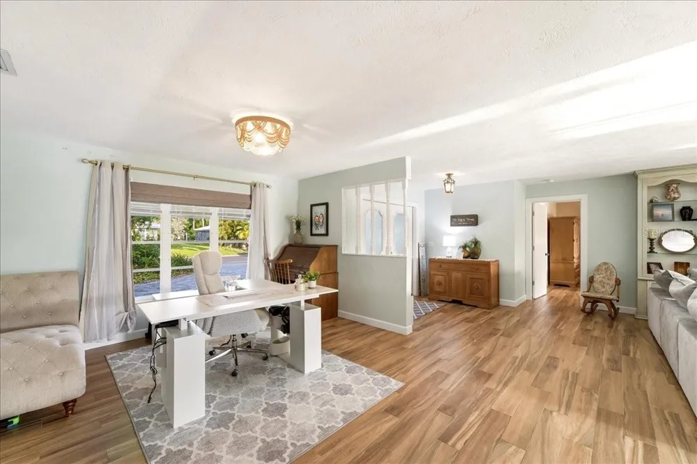 413 SIGNORELLI DRIVE Nokomis, FL 34275