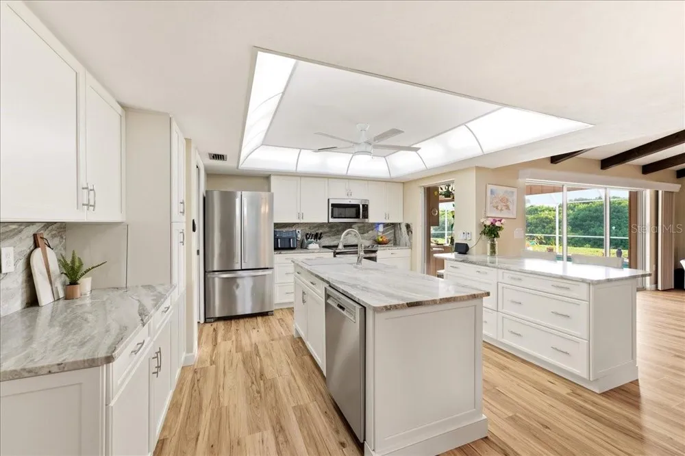 413 SIGNORELLI DRIVE Nokomis, FL 34275