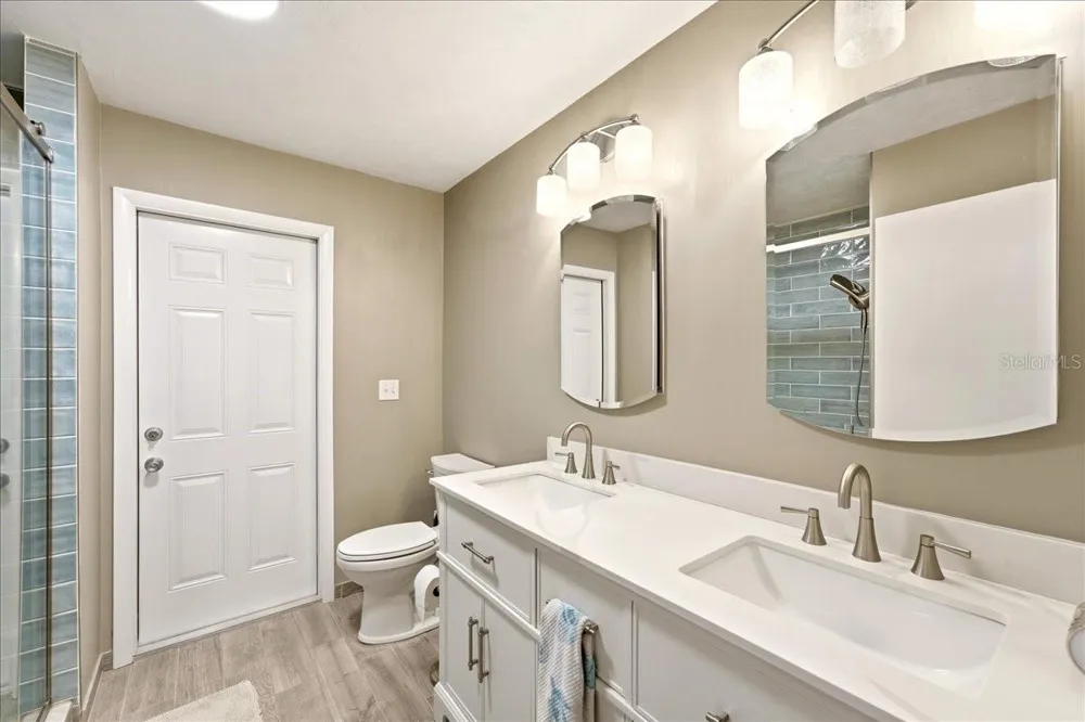 413 SIGNORELLI DRIVE Nokomis, FL 34275