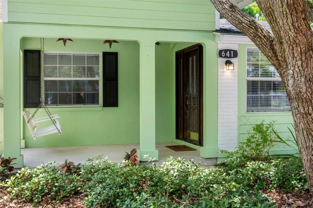 641 WILKIE STREET Dunedin, FL 34698