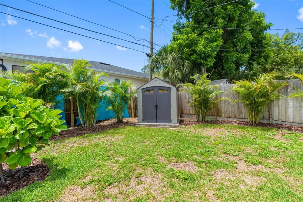 641 WILKIE STREET Dunedin, FL 34698