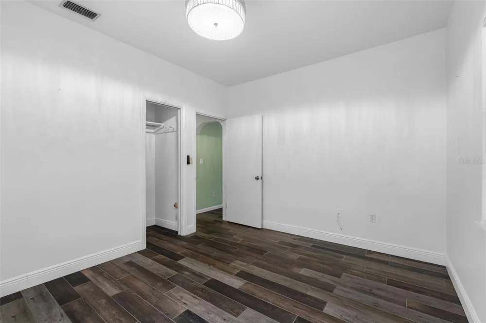 641 WILKIE STREET Dunedin, FL 34698