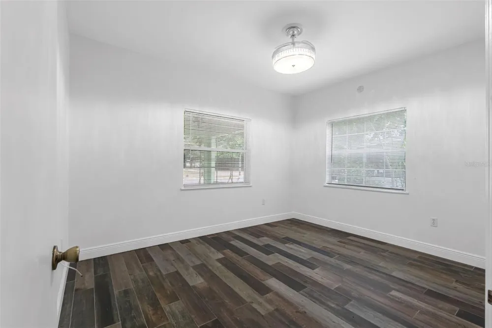 641 WILKIE STREET Dunedin, FL 34698