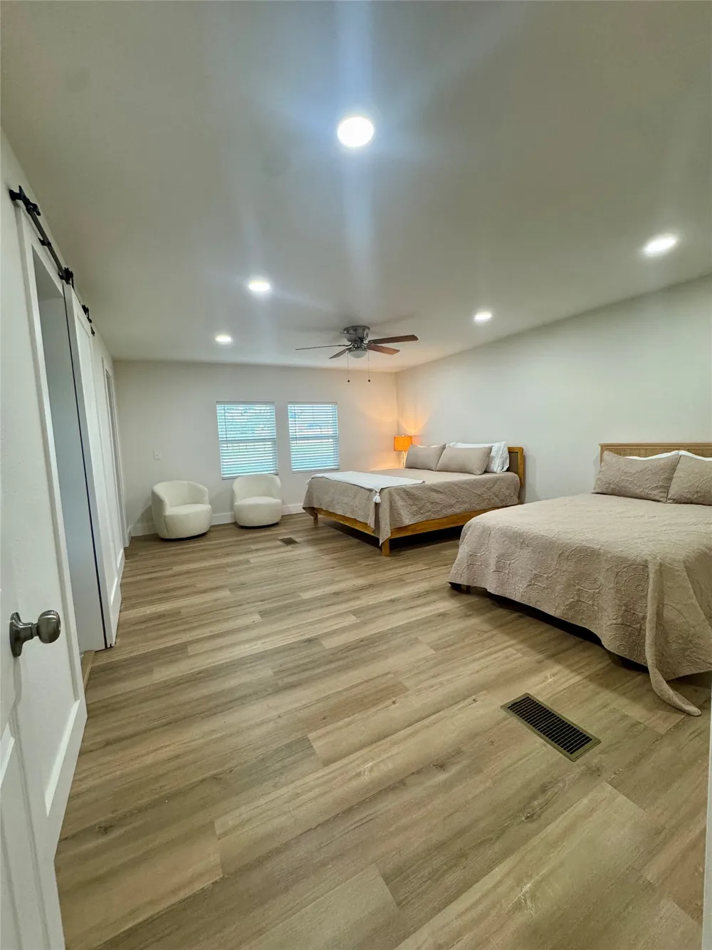 889 Quail Creek Circle Pottsboro, TX 75076