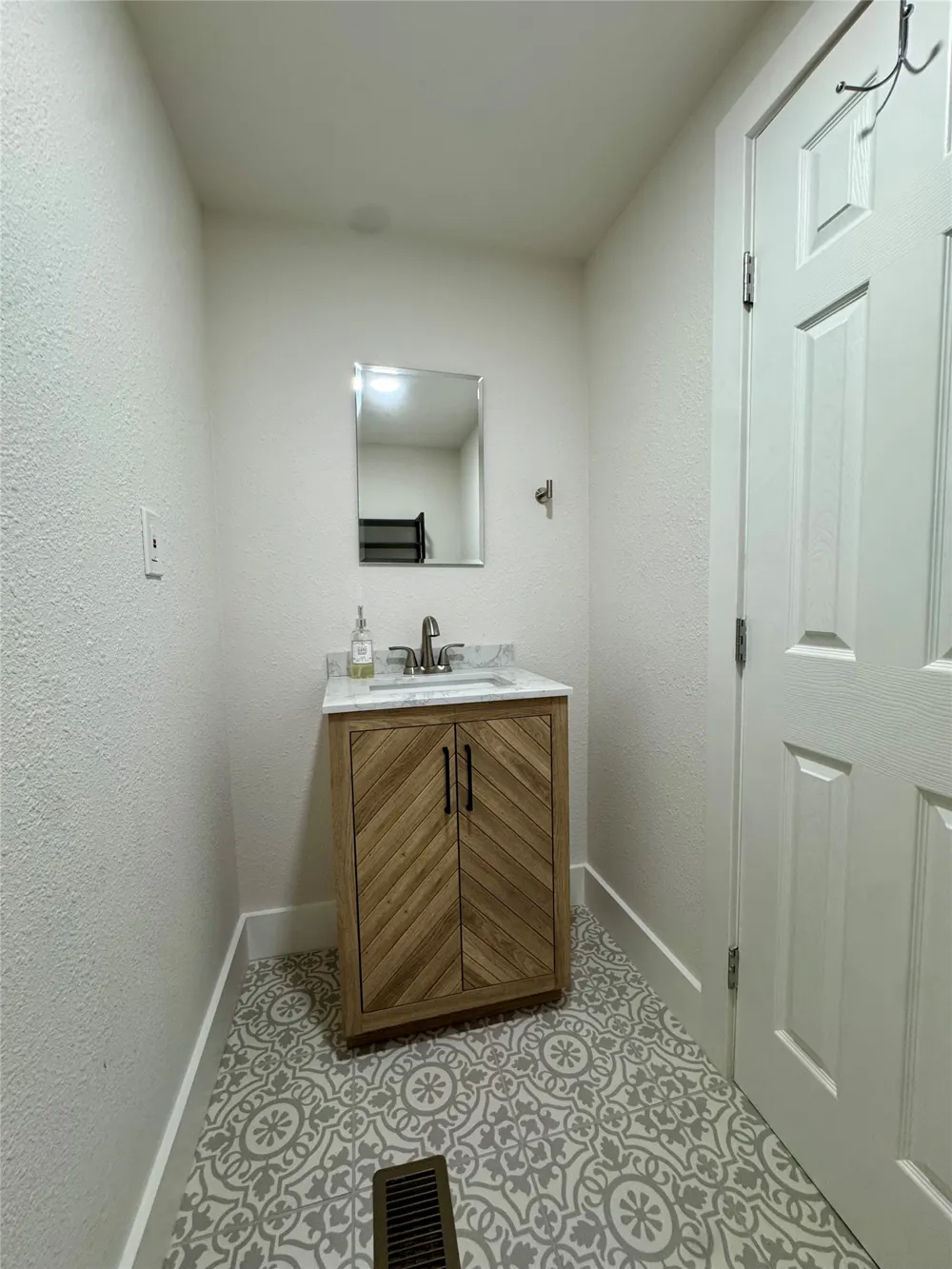 889 Quail Creek Circle Pottsboro, TX 75076