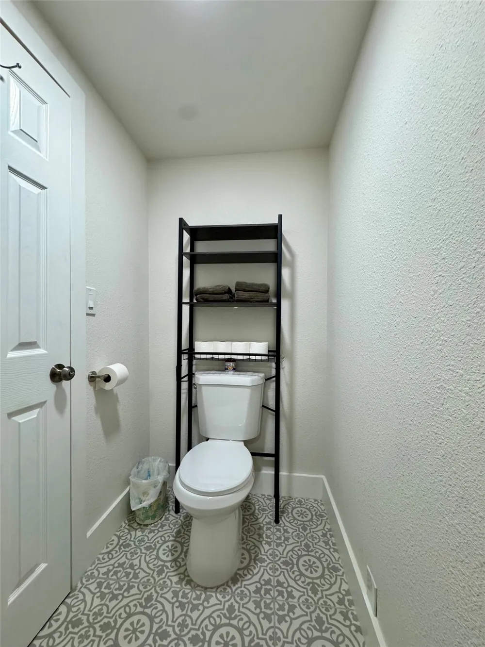 889 Quail Creek Circle Pottsboro, TX 75076