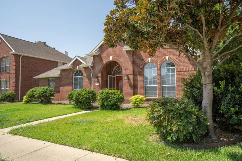 1324 Winnipeg Drive