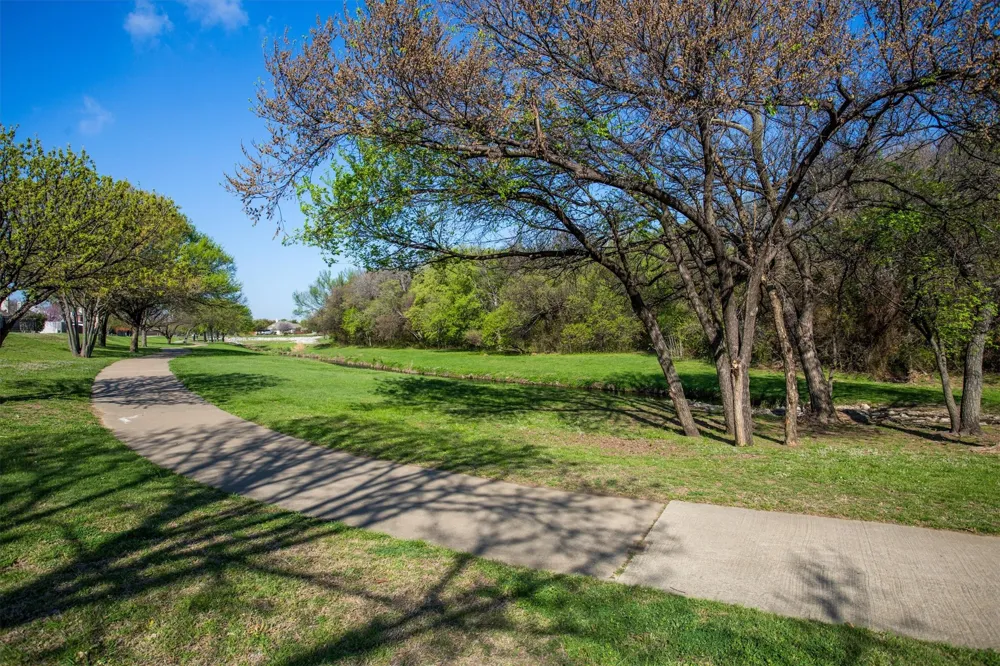 1324 Winnipeg Drive Lewisville, TX 75077