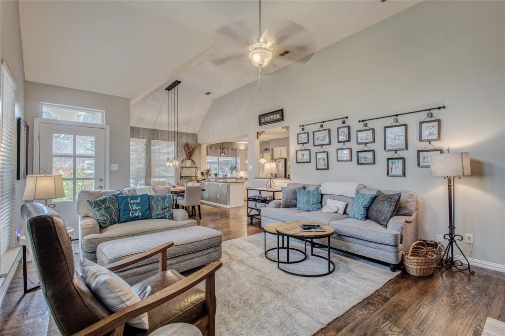194 Chinaberry Way Coppell, TX 75019