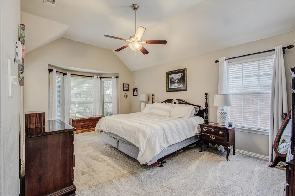 194 Chinaberry Way Coppell, TX 75019