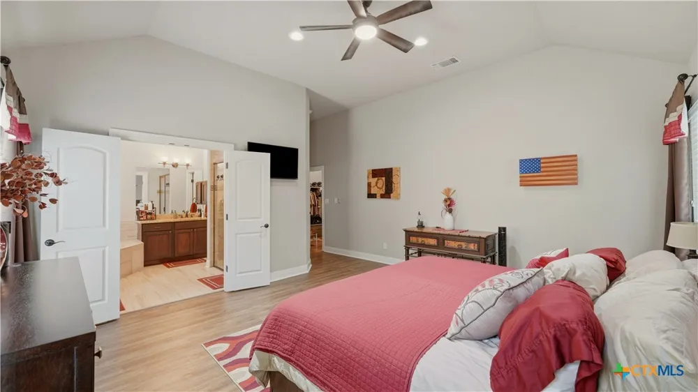 249 Deer Cross Lane San Antonio, TX 78260