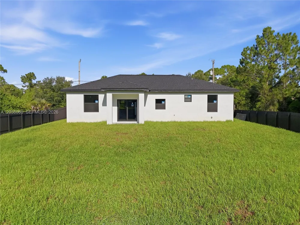 707 BAHAMA AVE S Lehigh Acres, FL 33974