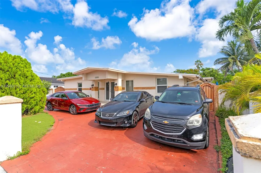 11470 SW 57th Ter Miami, FL 33173
