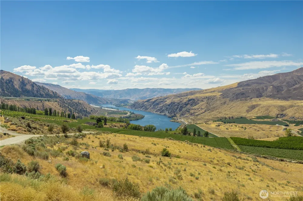 0 NHN Chelan Hills Road Orondo, WA 98843