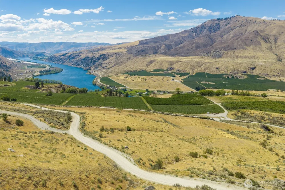 0 NHN Chelan Hills Road Orondo, WA 98843