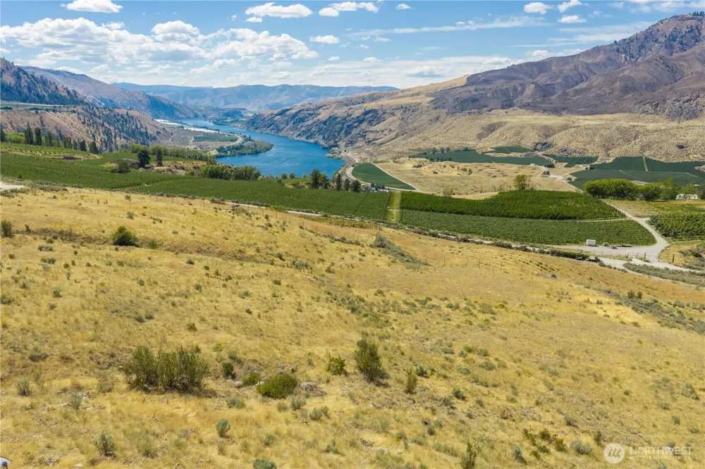 0 NHN Chelan Hills Road Orondo, WA 98843