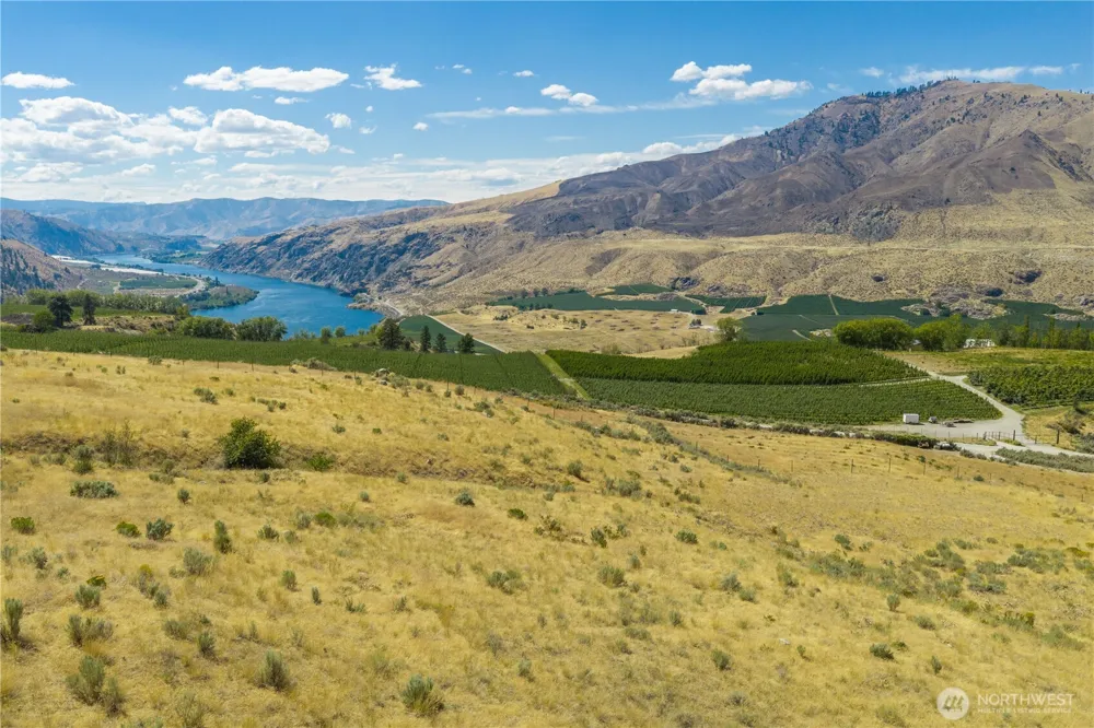 0 NHN Chelan Hills Road Orondo, WA 98843