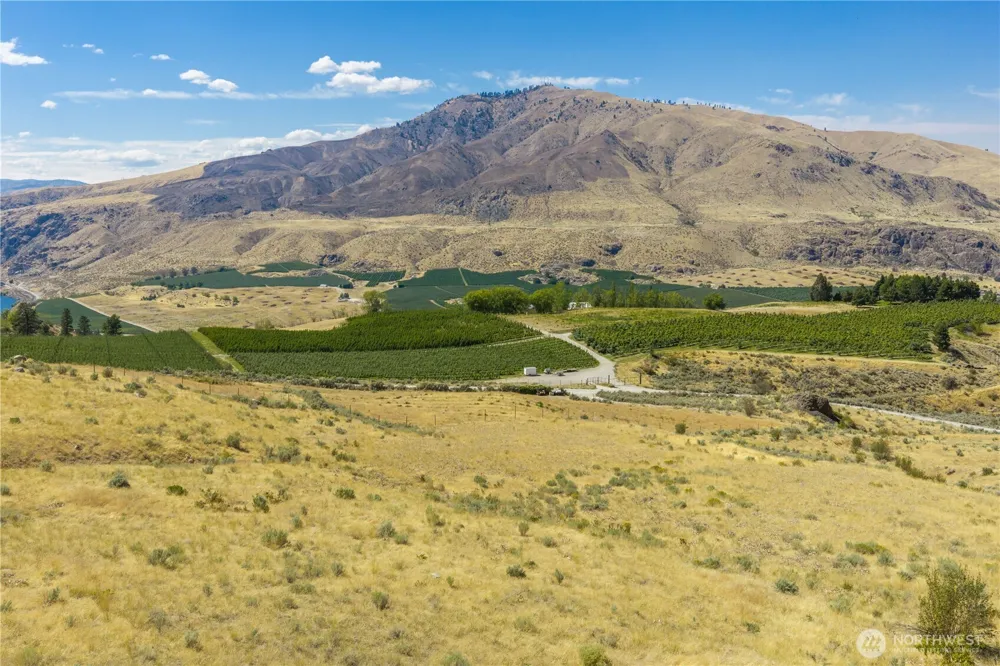0 NHN Chelan Hills Road Orondo, WA 98843