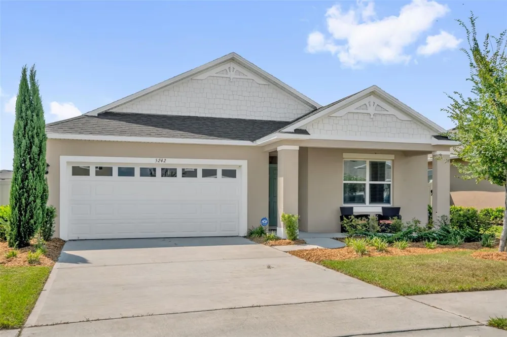 5242 MAHOGANY DRIVE Mount Dora, FL 32757