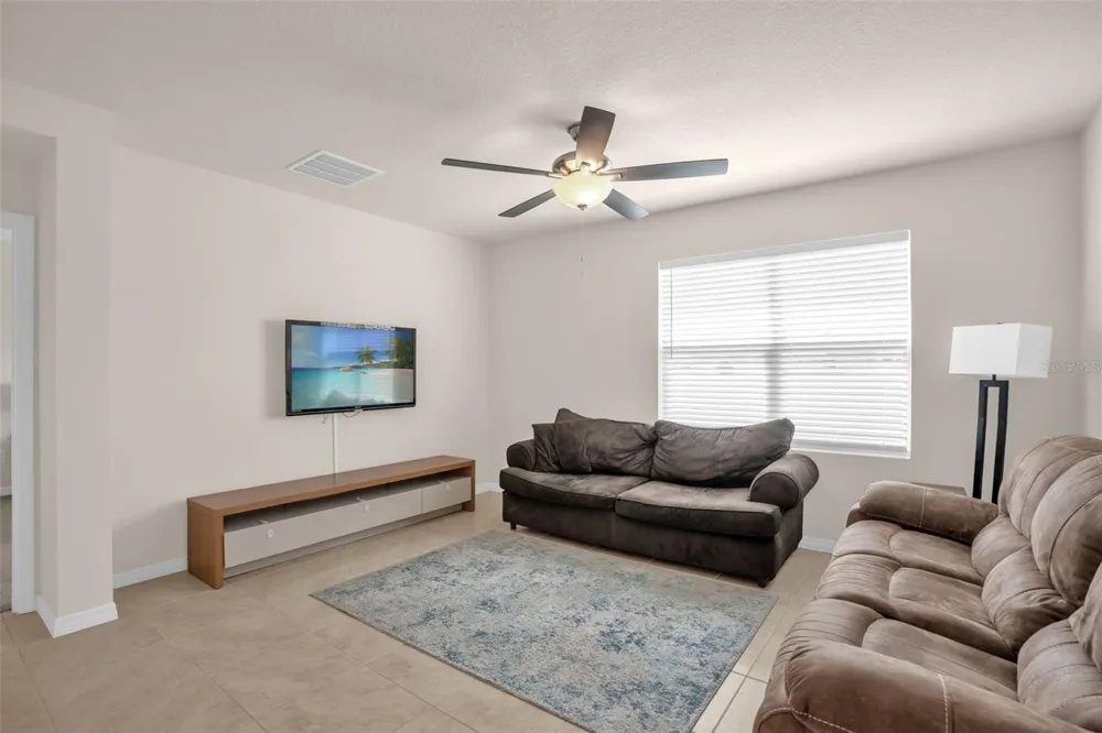 5242 MAHOGANY DRIVE Mount Dora, FL 32757