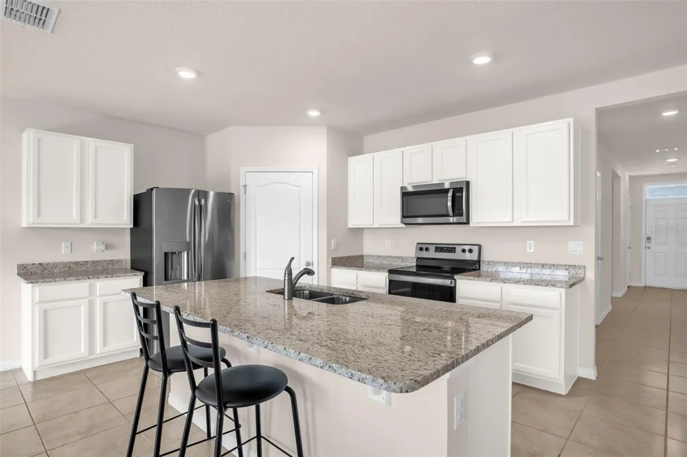 5242 MAHOGANY DRIVE Mount Dora, FL 32757