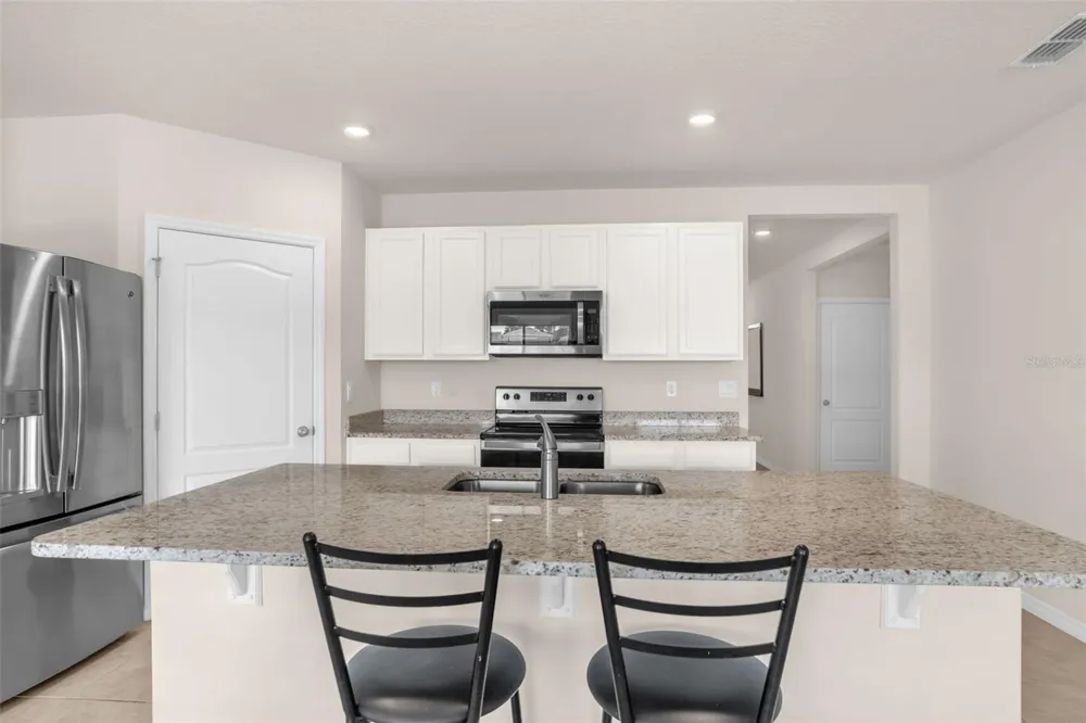 5242 MAHOGANY DRIVE Mount Dora, FL 32757