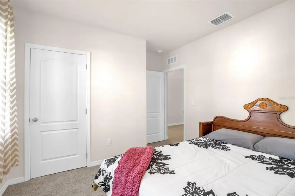 5242 MAHOGANY DRIVE Mount Dora, FL 32757