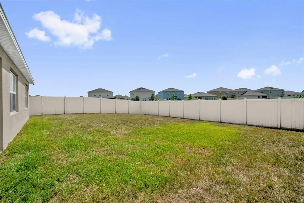 5242 MAHOGANY DRIVE Mount Dora, FL 32757