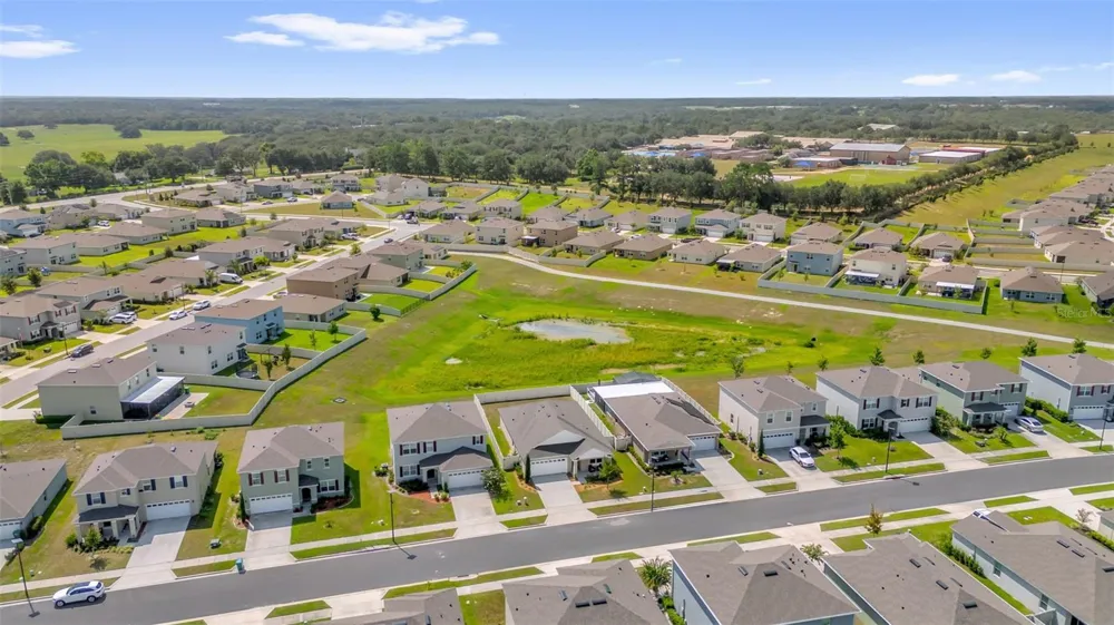 5242 MAHOGANY DRIVE Mount Dora, FL 32757