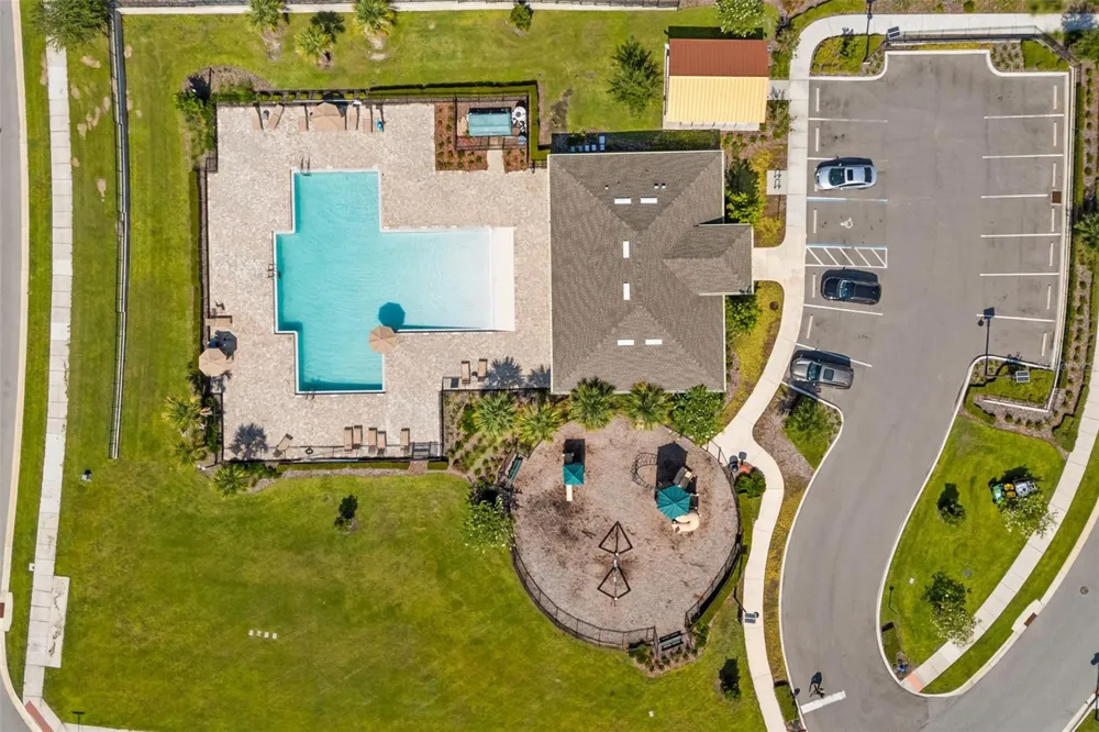5242 MAHOGANY DRIVE Mount Dora, FL 32757