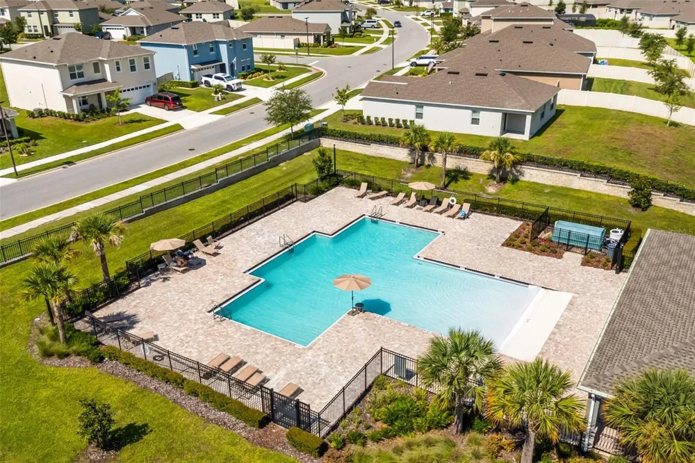5242 MAHOGANY DRIVE Mount Dora, FL 32757