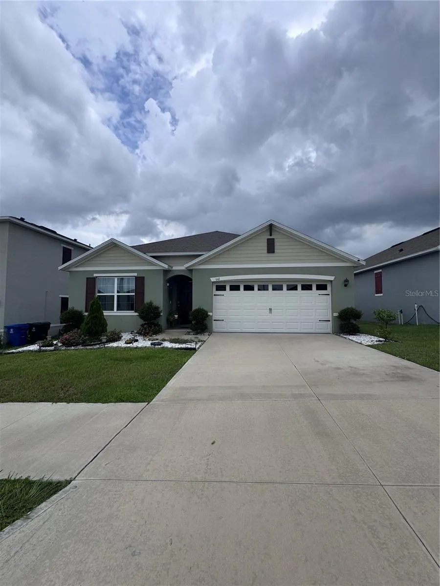641 GRIFFON AVENUE Lake Alfred, FL 33850