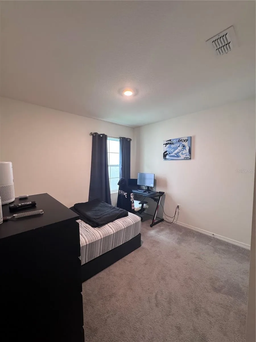 641 GRIFFON AVENUE Lake Alfred, FL 33850