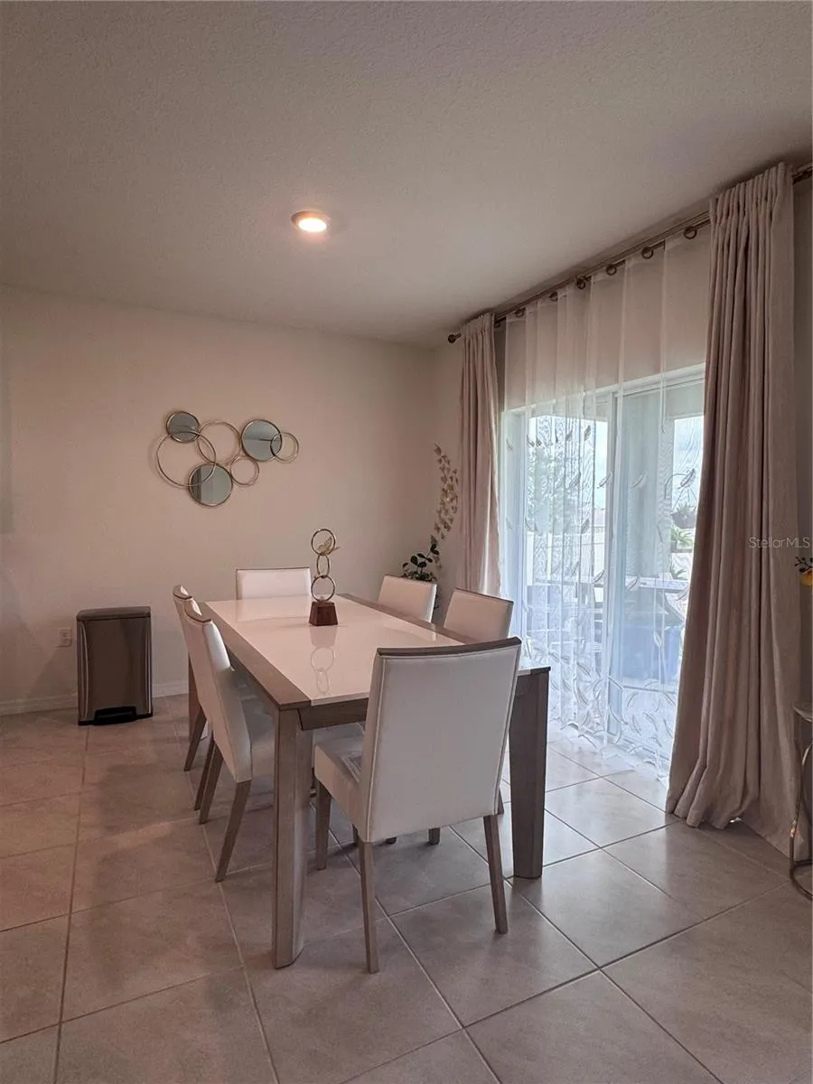 641 GRIFFON AVENUE Lake Alfred, FL 33850