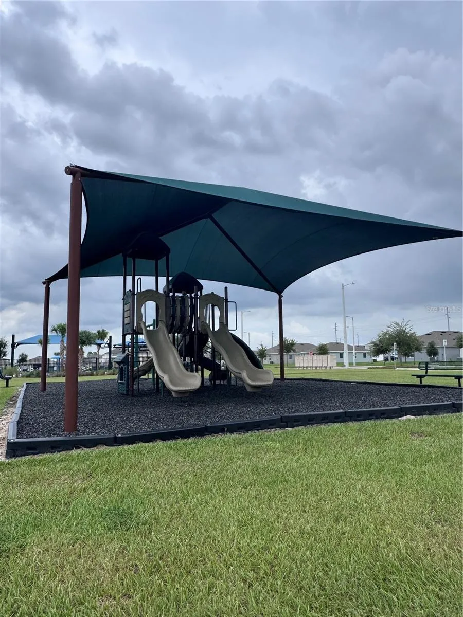 641 GRIFFON AVENUE Lake Alfred, FL 33850