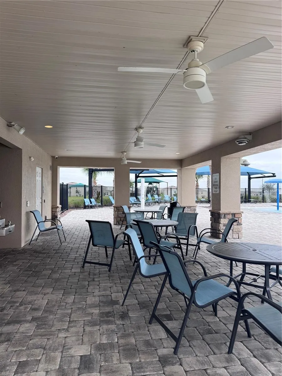 641 GRIFFON AVENUE Lake Alfred, FL 33850