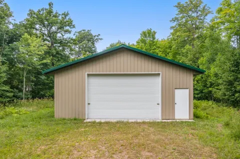 16325 Sissabagama Road