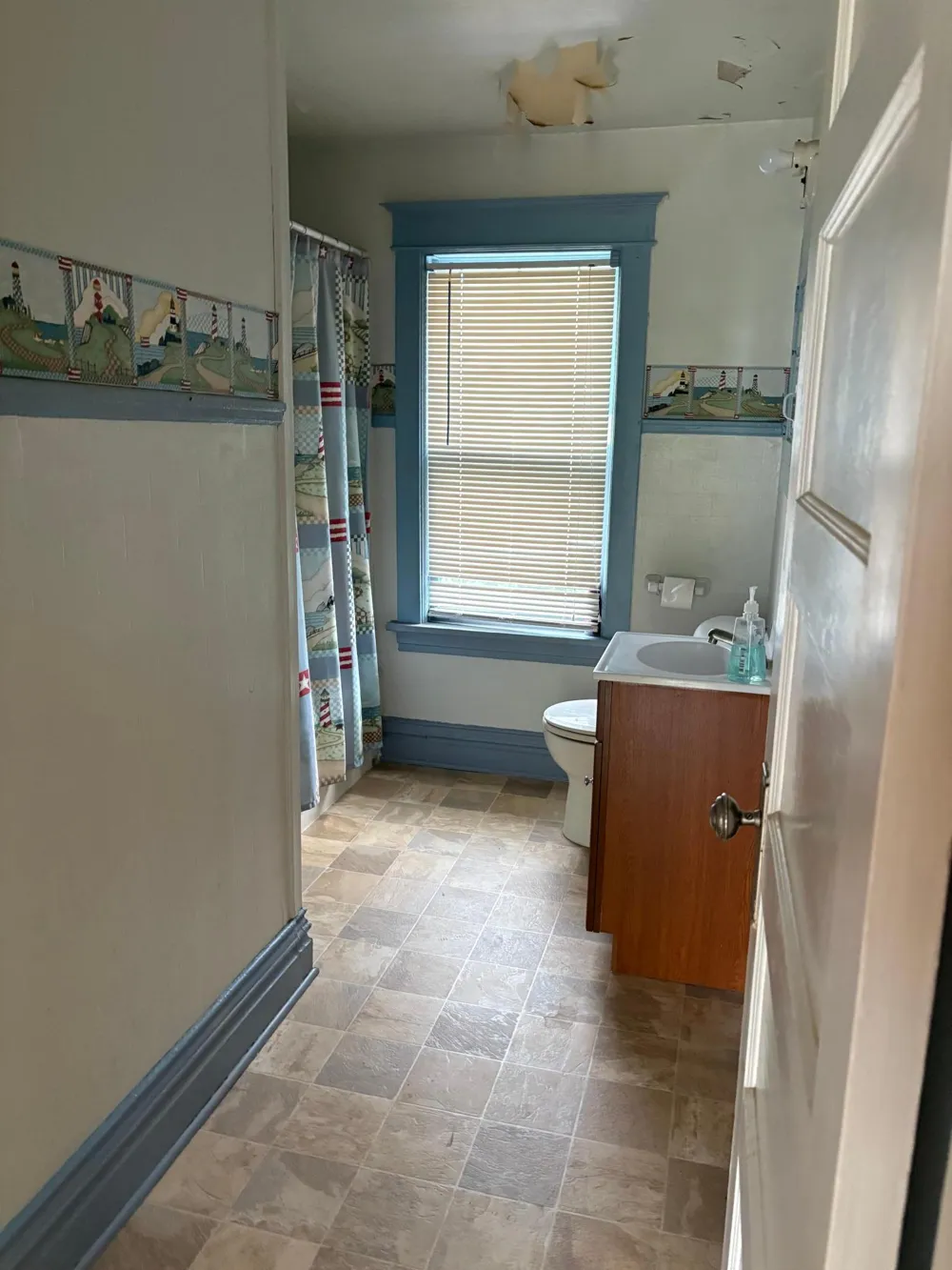 1117 E 10th Street Duluth, MN 55805