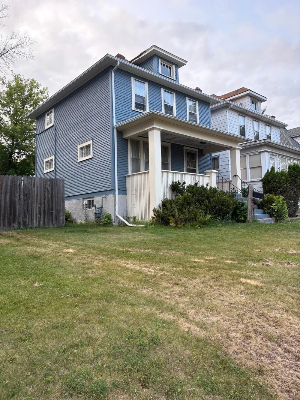 1117 E 10th Street Duluth, MN 55805