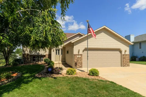 3401 Arbor Drive NW