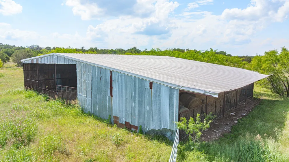 2401 County Road 382 Carlton, TX 76436