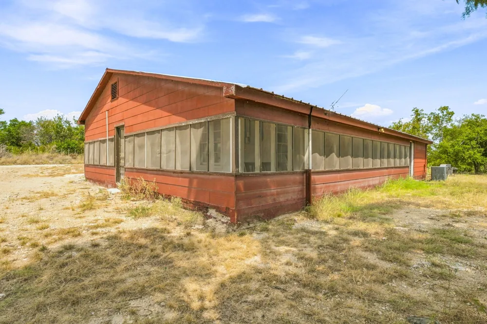 2401 County Road 382 Carlton, TX 76436