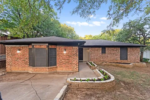 7024 Payte Lane