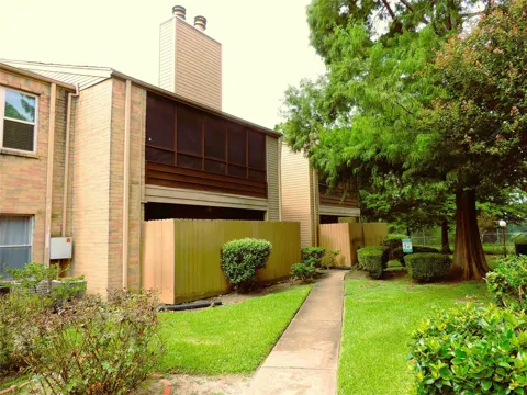 10555 Turtlewood Court #2903