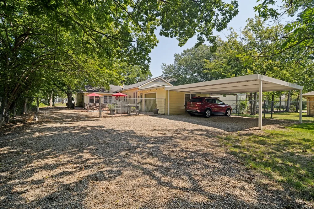 1505 Bonham Street Commerce, TX 75428