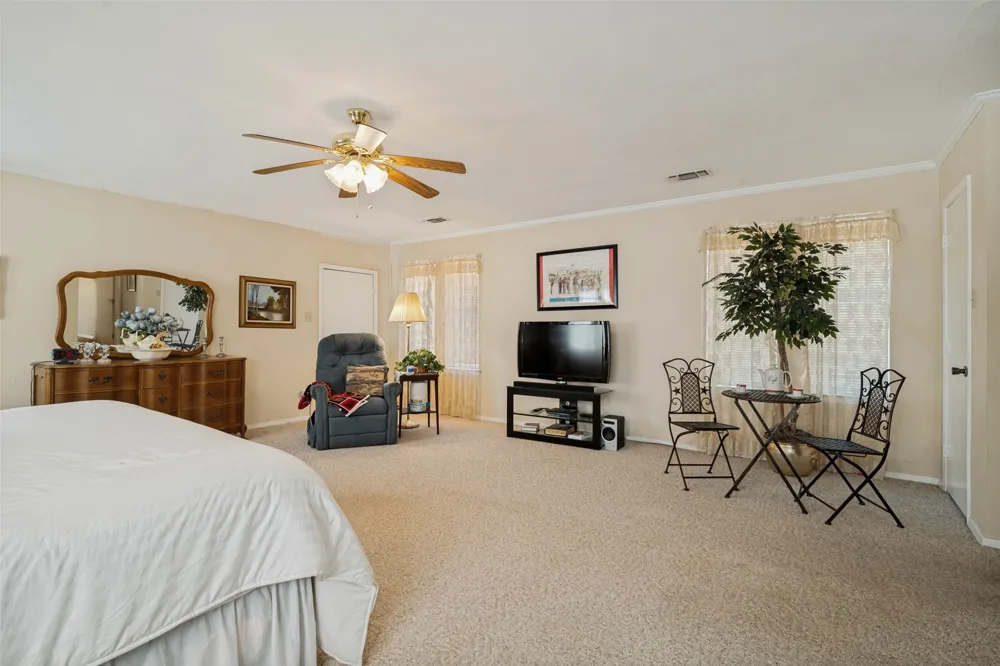 1505 Bonham Street Commerce, TX 75428